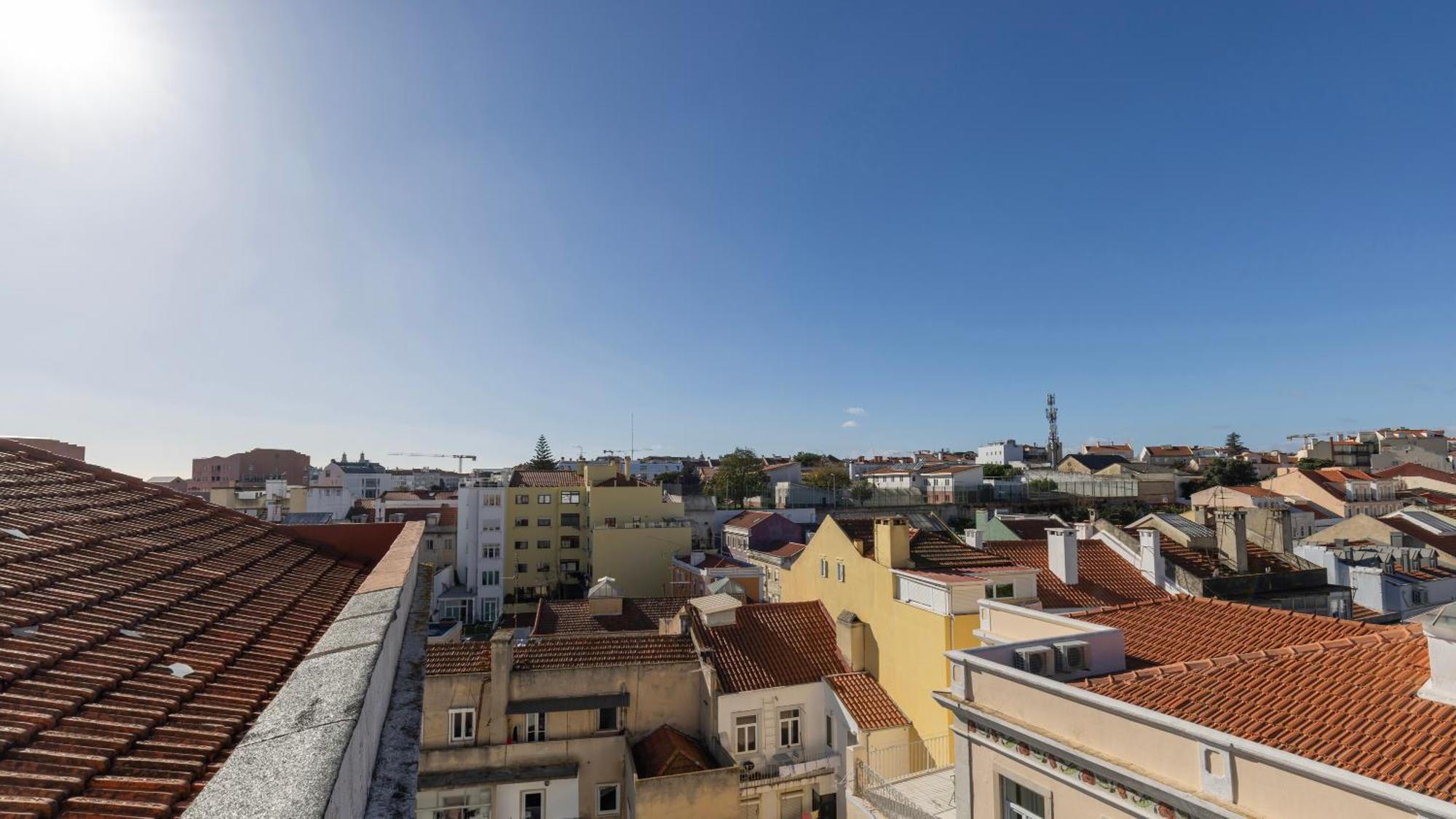 Classic Topfloor Apartment By Lovelystay Lisbon Exterior photo