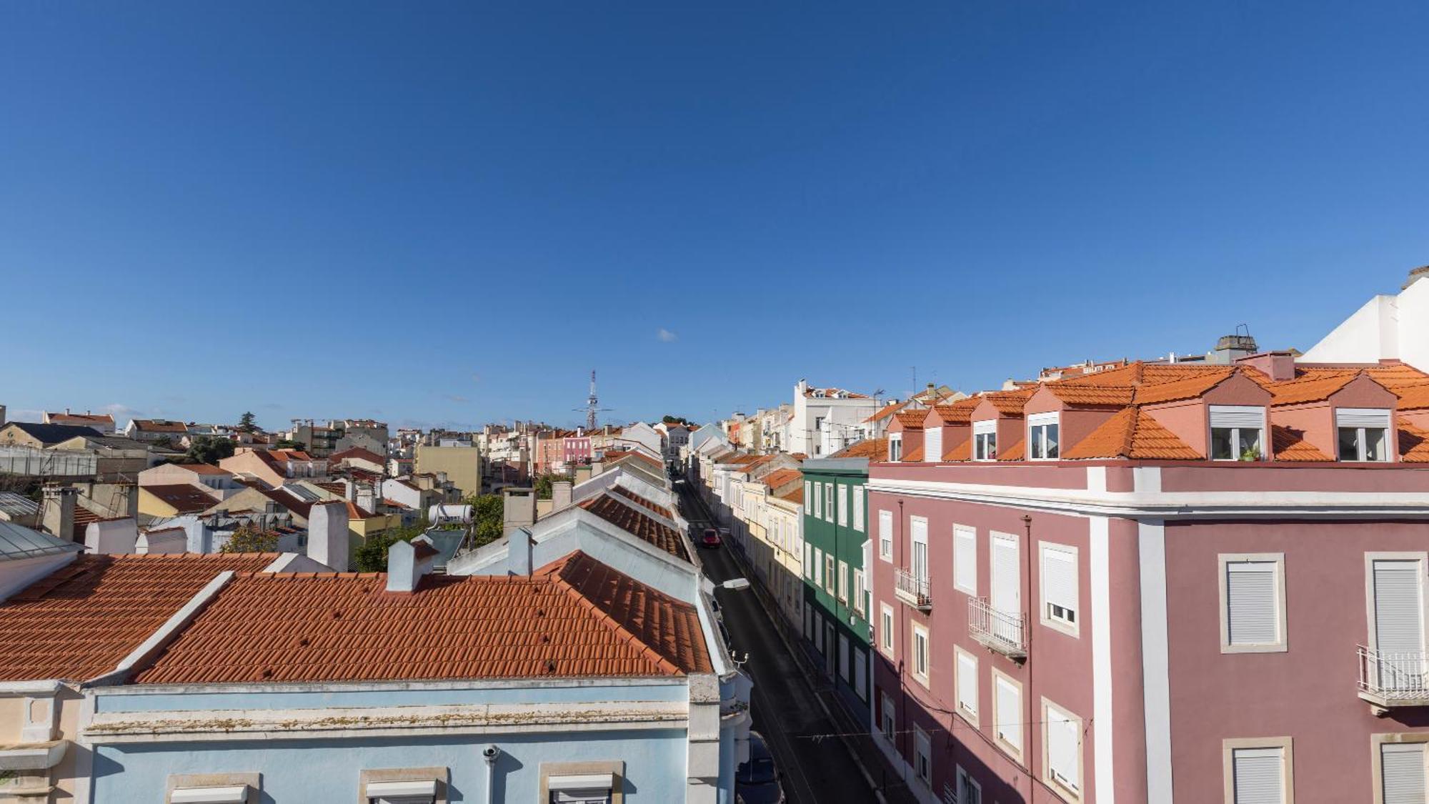 Classic Topfloor Apartment By Lovelystay Lisbon Exterior photo