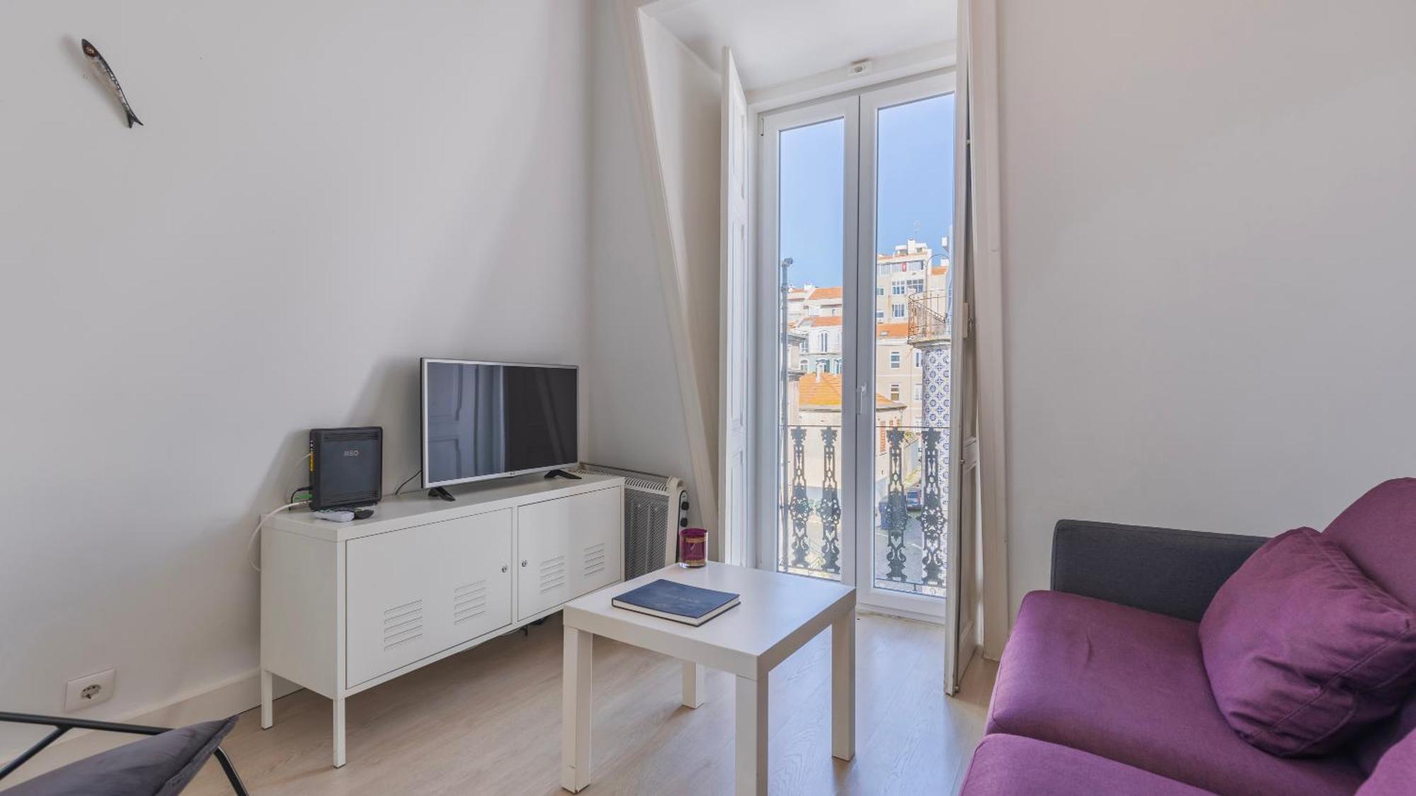 Classic Topfloor Apartment By Lovelystay Lisbon Exterior photo
